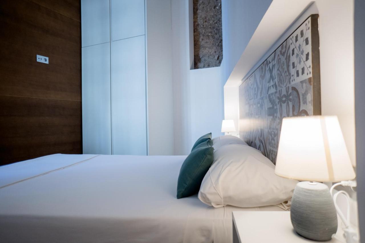 Casa Palacio La Casa Blanca Suites เซบีญา ภายนอก รูปภาพ